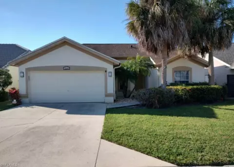 7712 Citrus Hill Ln, Naples, FL 34109