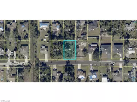 5014 2nd St W, Lehigh Acres, FL 33971