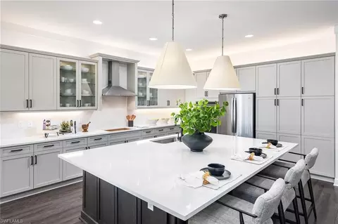 Kitchen - 11238 Daphne Ct, Naples, FL 34120 photo 3 of 4