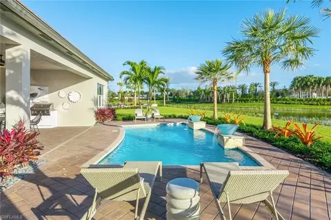 Exterior - 11238 Daphne Ct, Naples, FL 34120 photo 3 of 6