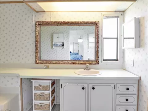 Bath - 123 Calais Ct, Naples, FL 34112 photo 3 of 4