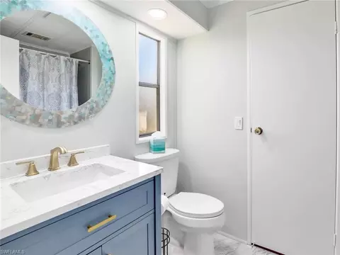 Bath - 123 Calais Ct, Naples, FL 34112 photo 4 of 4