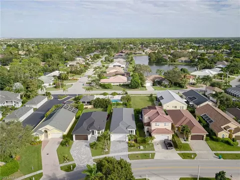 3736 Kent Dr, Naples, FL 34112 photo 21
