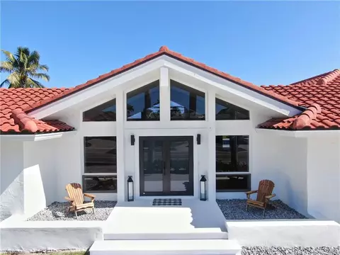 253 N Barfield Dr, Marco Island, FL 34145