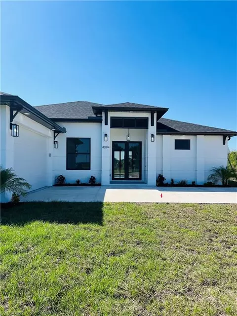 4094 22nd Ave NE, Naples, FL 34120