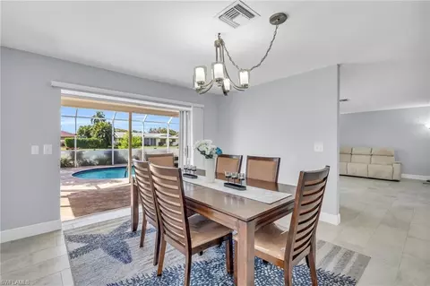 Dining - 4572 Eagle Key Cir, Naples, FL 34112 photo 3 of 3