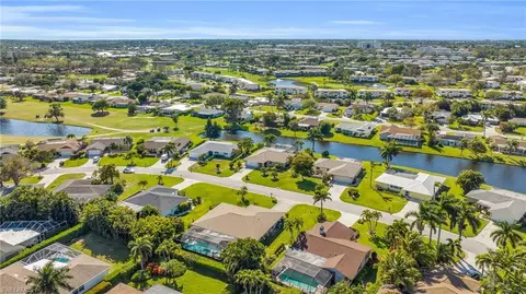 View/Area - 4572 Eagle Key Cir, Naples, FL 34112 photo 3 of 6