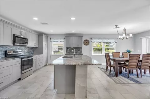 Kitchen - 4572 Eagle Key Cir, Naples, FL 34112 photo 3 of 6