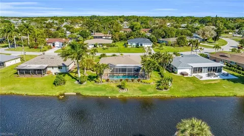 View/Area - 4572 Eagle Key Cir, Naples, FL 34112 photo 4 of 6