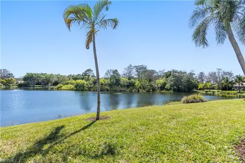 View/Area - 3524 Corinthian Way, Naples, FL 34105 photo 4 of 12