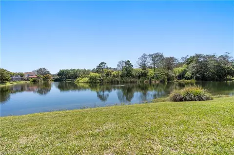 View/Area - 3524 Corinthian Way, Naples, FL 34105 photo 3 of 12