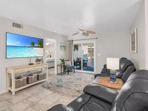 825 W Elkcam Cir #1-101, Marco Island, FL 34145