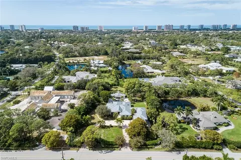 View/Area - 233 Ridge Dr, Naples, FL 34108 photo 3 of 4