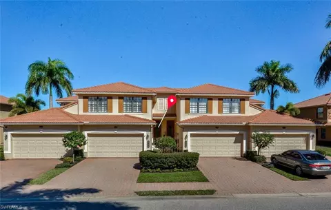 10610 Smokehouse Bay Dr #201, Naples, FL 34120