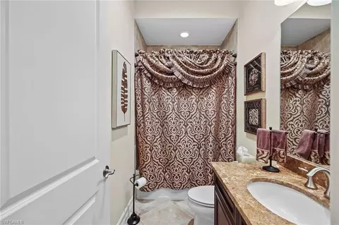 Bath - 6513 Roma Way, Naples, FL 34113 photo 5 of 5