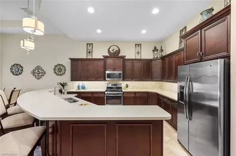 Kitchen - 6513 Roma Way, Naples, FL 34113 photo 2 of 5