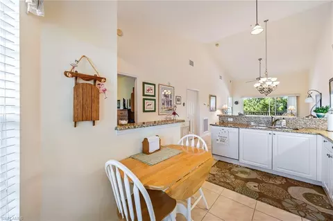 Dining - 9175 Celeste Dr #2-403, Naples, FL 34113 photo 1 of 4