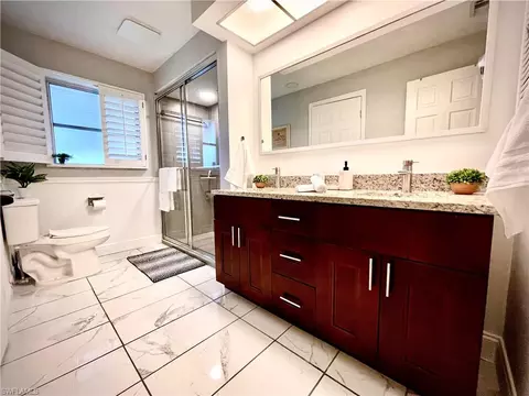 Bath - 4920 Molokai Dr, Naples, FL 34112 photo 2 of 5