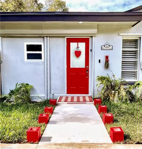 Exterior - 4920 Molokai Dr, Naples, FL 34112 photo 8 of 10