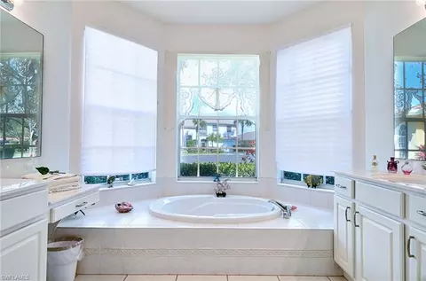 3927 Aurora Ct, Naples, FL 34116 photo 8