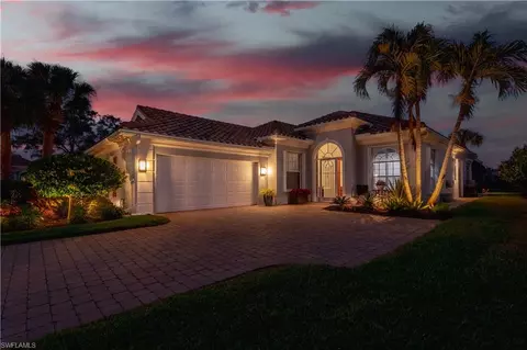 3044 Ellice Way, Naples, FL 34119