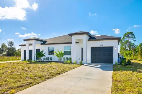 2416-2418 Lantana Ave S, Lehigh Acres, FL 33973