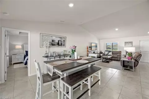 1703 N Gator Cir, Cape Coral, FL 33909