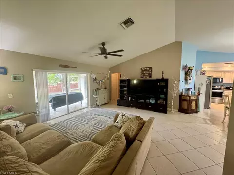 276 Madison Dr, Naples, FL 34110 photo 7