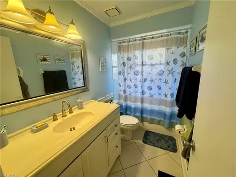 276 Madison Dr, Naples, FL 34110 photo 14