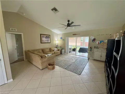 276 Madison Dr, Naples, FL 34110 photo 5