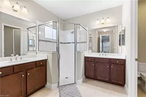 Bath - 3688 Canopy Cir, Naples, FL 34120 photo 1 of 2