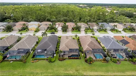 View/Area - 3688 Canopy Cir, Naples, FL 34120 photo 4 of 5