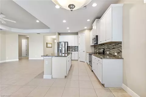 Kitchen - 3688 Canopy Cir, Naples, FL 34120 photo 4 of 4