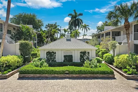 634 7th Ave S #B-634, Naples, FL 34102
