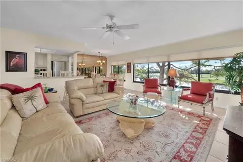 633 Wildwood Ln, Naples, FL 34105