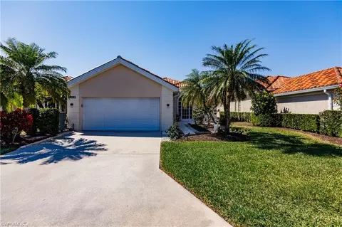 4285 Montalvo Ct, Naples, FL 34109