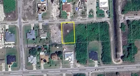 2707 22nd St SW, Lehigh Acres, FL 33976