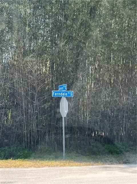 845 Ferndale Ave S, Lehigh Acres, FL 33974