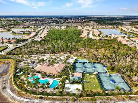 View/Area - 3491 Pacific Dr, Naples, FL 34119 photo 9 of 12