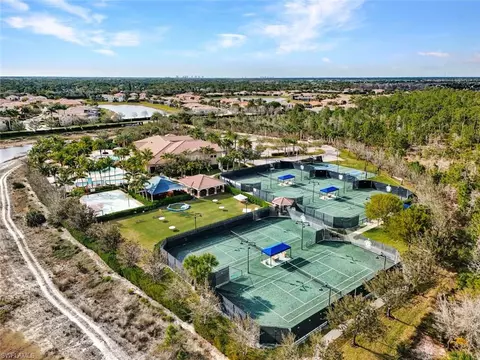 View/Area - 3491 Pacific Dr, Naples, FL 34119 photo 11 of 12