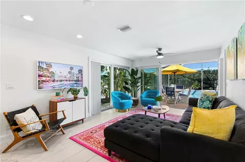 Living - 577 106th Ave N, Naples, FL 34108 photo 4 of 5