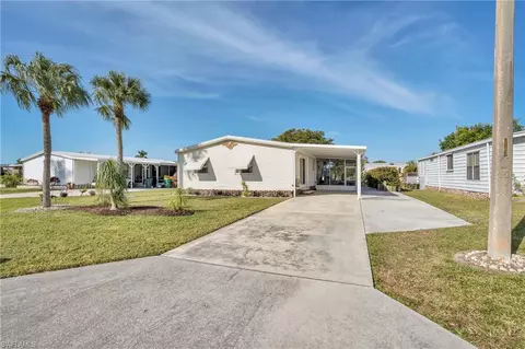 Exterior - 1723 Beverly Dr, Naples, FL 34114 photo 4 of 10