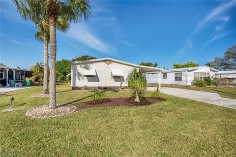 1723 Beverly Dr, Naples, FL 34114