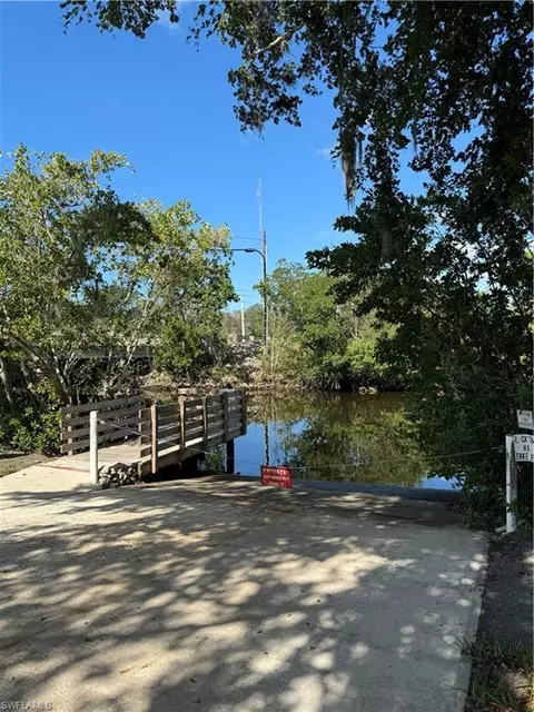 View/Area - 1723 Beverly Dr, Naples, FL 34114 photo 1 of 1