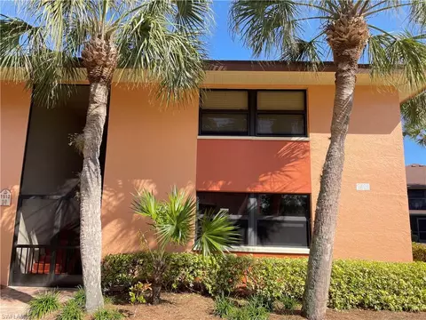 1512 Mainsail Dr #18-A, Naples, FL 34114