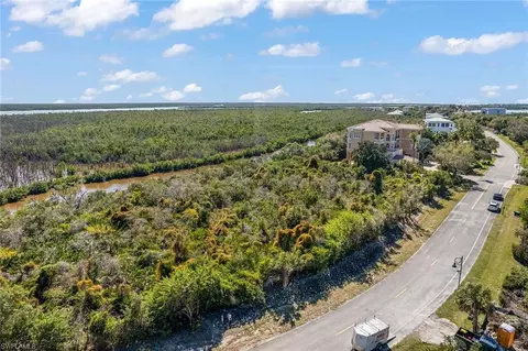 1060 Blue Hill Creek Dr, Marco Island, FL 34145