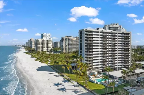 4005 Gulf Shore Blvd N #807, Naples, FL 34103