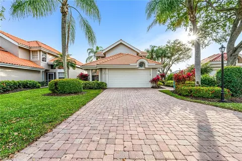 120 Napa Ridge Way, Naples, FL 34119