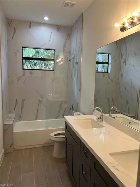 Bath - 1122 12th Ave NE, Naples, FL 34120 photo 4 of 4