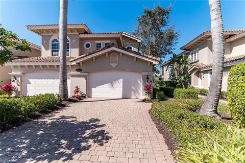 9031 Cherry Oaks Trl #202, Naples, FL 34114